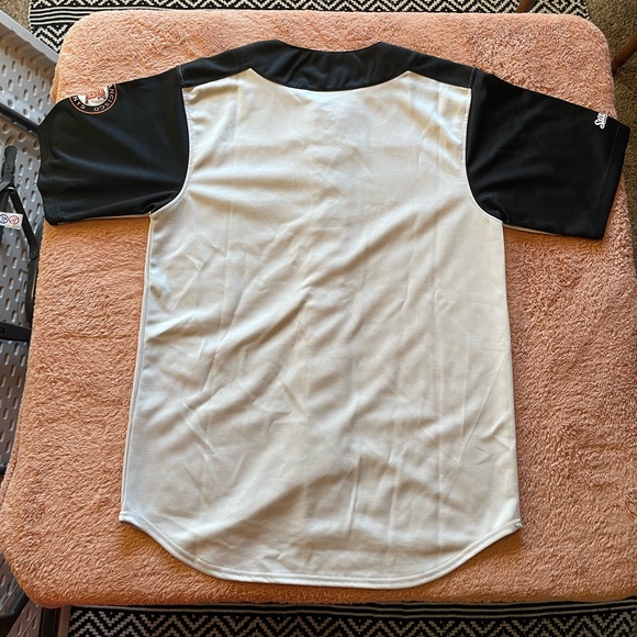 San Francisco Giants Jersey - Picture 2 of 8